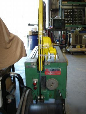 Signode high tension weld power strapping machine 700