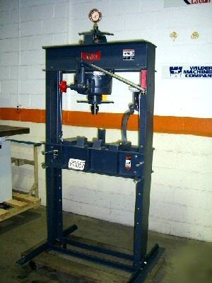 New 50 ton dake hand-operated hydraulic press, (20857)