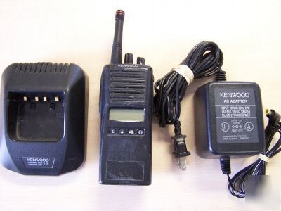 Kenwood tk-380 uhf portable trunking radio 