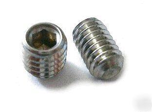 Stainless steel set screw cup point 1/4-20 x 1/2