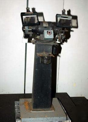 Milwaukee heavy duty bench grinder model 5020:
