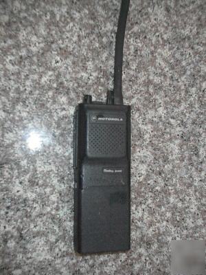 Motorola radius P200 6CH radio