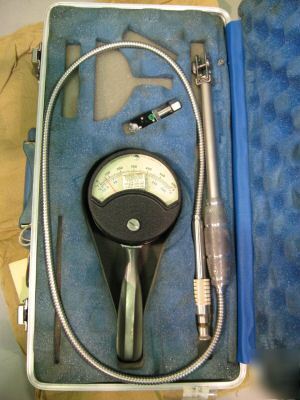 Alnor pyrocon model 4000A pyrometer with case