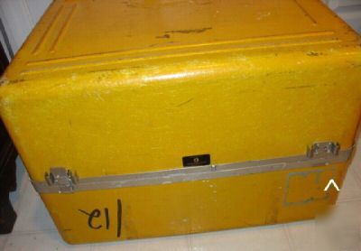 Ecs composties equipment airline hard shell transitcase