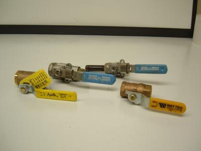 Apollo watts milwaukee ball valve lot of 4