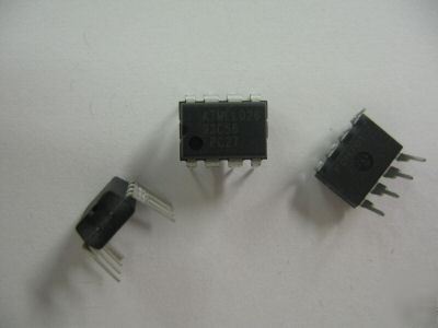 50PCS p/n AT93C5610PC2.7 ; ic seeprom 2K 2.7V 8DIP