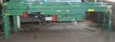Roach 12" wide 22' flat belt slider bed conveyor vari