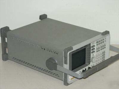 Hp 8590D portable spectrum analyzer, 9KHZ to 1.8GHZ,