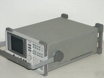 Hp 8590D portable spectrum analyzer, 9KHZ to 1.8GHZ,
