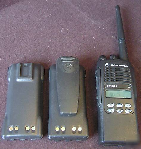 Motorola HT1250 lmt keypad 136-174 vhf **with extras**