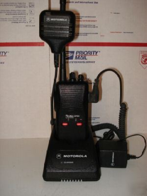 Motorola radius SP50 vhf 10CH racing police extras 