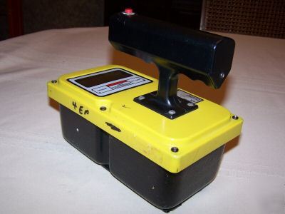 Victoreen 450-ion surveymeter /geiger counter