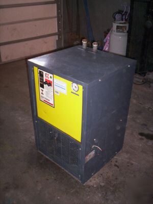 Zeks 75 cfm cycling compressed air dryer