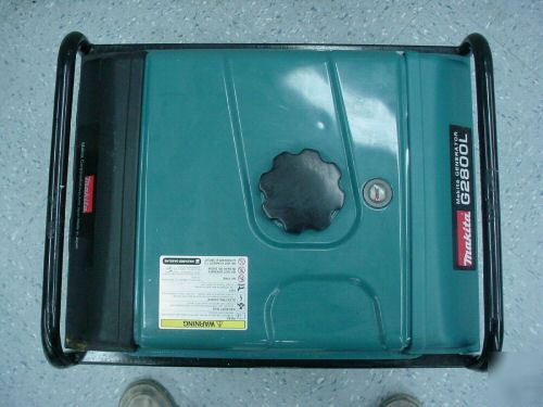 Makita portable power gas generator G2800L watts mint