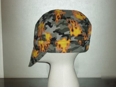 Welding cap of camo flames