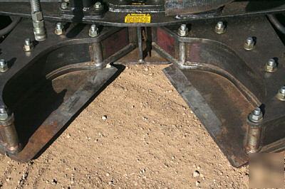 Dy-max hydraulic tree shear. 14