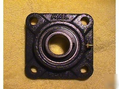 1-11/16 bore 4-bolt flange bearing UCF209-27