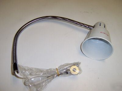 Gooseneck lamp light for industrial sewing machines