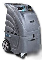 Carpet cleaning machine: 