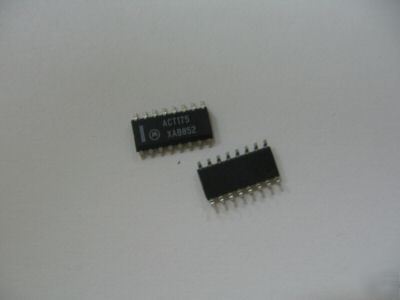 118PCS p/n MC74ACT175D ; integrated circuit , motorola