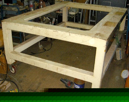 Brute 5' x 7' heavy duty machine base / stand / table
