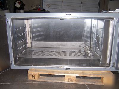 Carbolite GP450B industrial oven