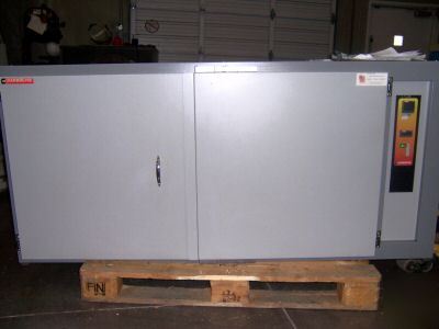 Carbolite GP450B industrial oven