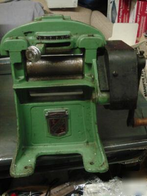 Vintage landis grinder 1930S D5692 rare collectibl mint