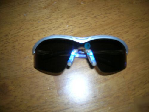 Mcr safety crews pro grade triwear safety glasses blue 