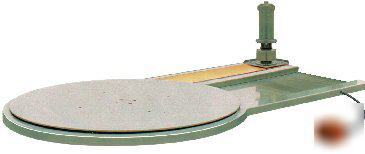 New synergy low profile turntable stretch film wrapper - 