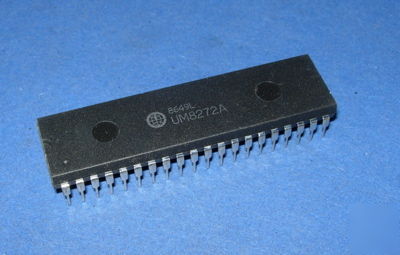 UM8272A hitachi vintage ic 40-pin package P8272A