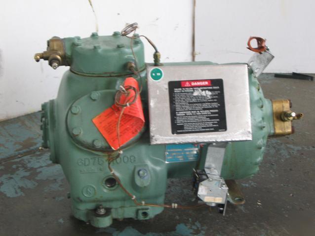 Liebert O6DA5376BC0600 refrigeration compressor