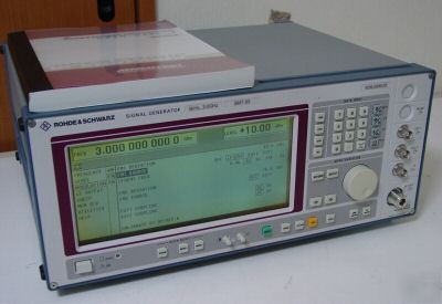Rohde&schwarz SMT03 5KHZ-3GHZ signal generator 