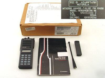 Nos motorola MTX838 uhf B7 160CH 4W trunking radio