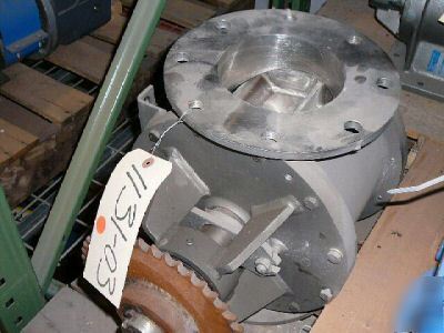 6â€ young rotary valve, pharmaceutical grade (1131-03)