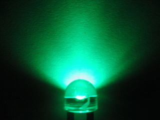 100PCS x 10MM high power green led 9 lumens @150MA 0.5W