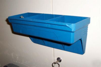 Magnetic parts bin/tray ~ crawford # MB4~ great item 