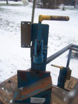 Rockwel cooper air pneumatic drill fixture great shape 