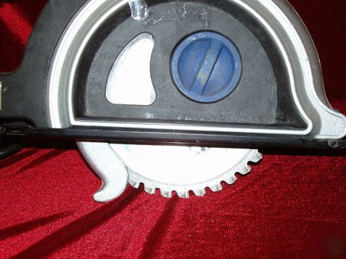 Roto brute steel RS725 cutting saw