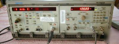Tektronix sg 5030/cg 5011 generator in a TM5006A w/man 