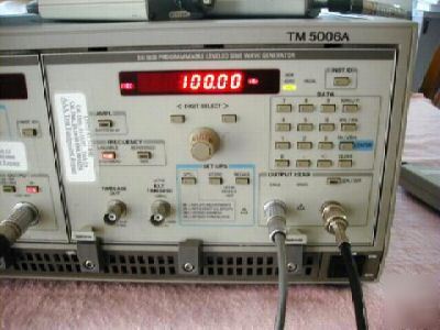 Tektronix sg 5030/cg 5011 generator in a TM5006A w/man 