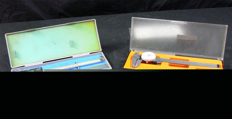 Caliper 2 set digital/dial central nsk w/ cases 