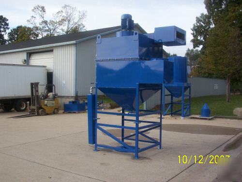 4900 cfm, 10 hp, nine cartridge, dust collector