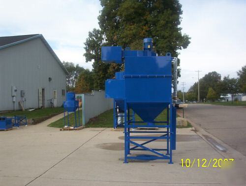 4900 cfm, 10 hp, nine cartridge, dust collector