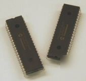 2 -PIC18F4520-i/p 40-pin enhanced flash microcontroller