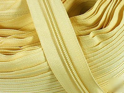 #3 nylon coil continuous zipper chain 20YD (805) beige