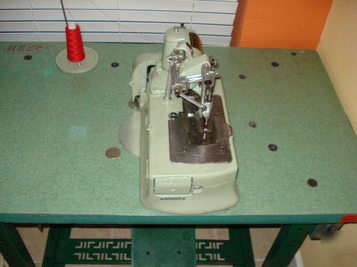 Reece industrial sewing machine-buttonhole