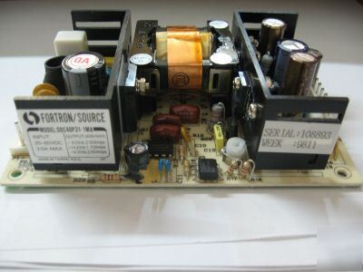 P/n SDC40P31-1MA ; pwr supply , in: 20-60VDC , out:40W