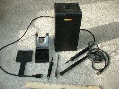 Metcal soldering iron station professional plus extras