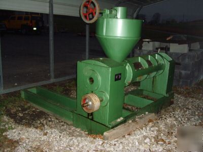 Biodiesel press bio fuels extruder expeller